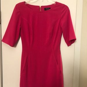 TAHARI: POP OF PINK WITH POCKETS